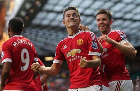 德拉富恩特 德拉富恩特